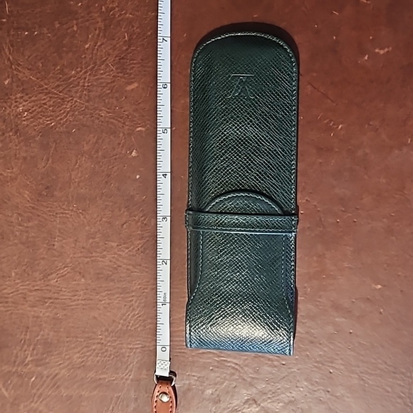 Louis Vuitton Taiga Green Leather Pen Case Pocket Protector - Picture 2 of 5